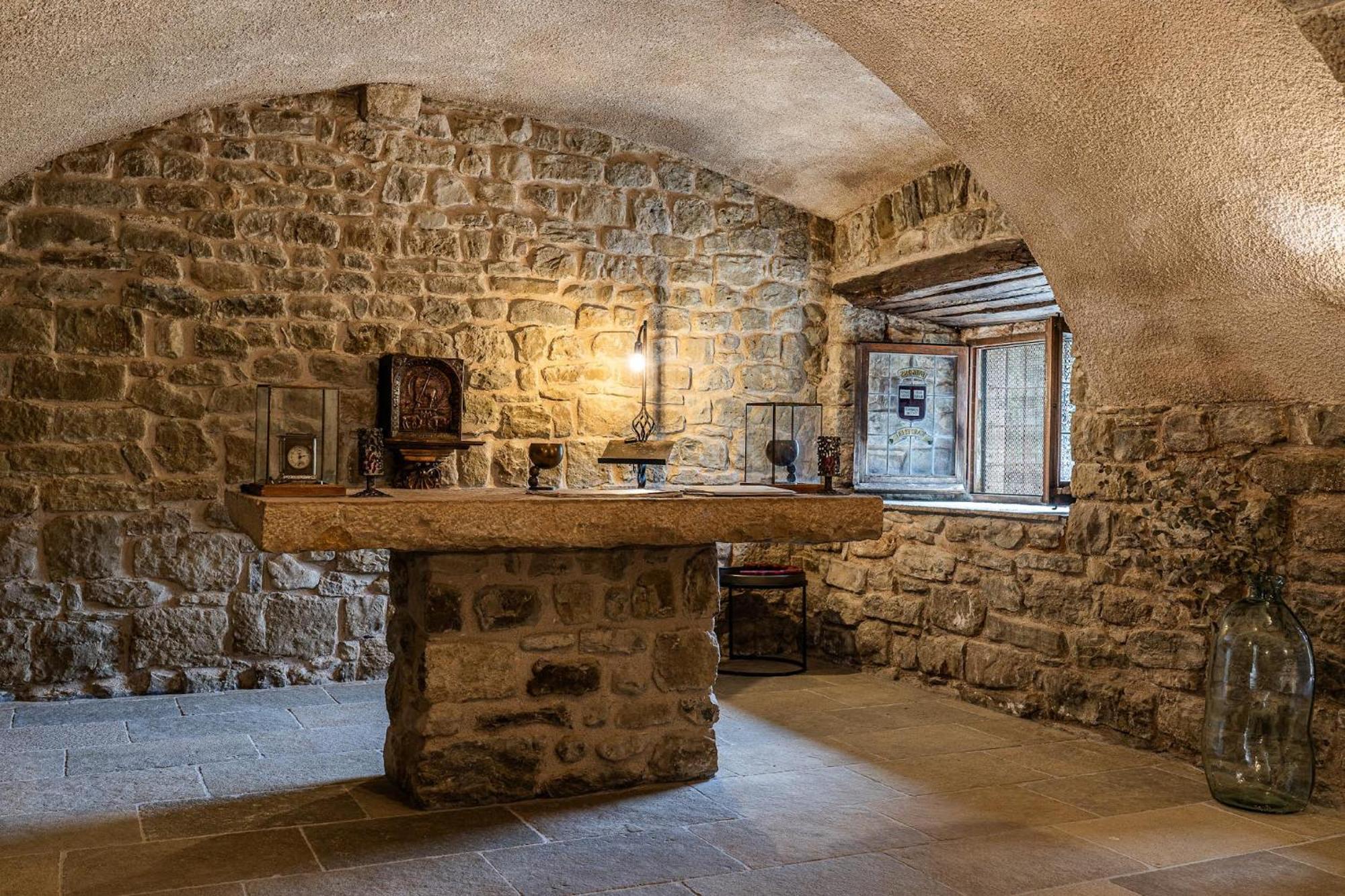 Castell In Girona Villa Sant Miquel de Campmajor Luaran gambar