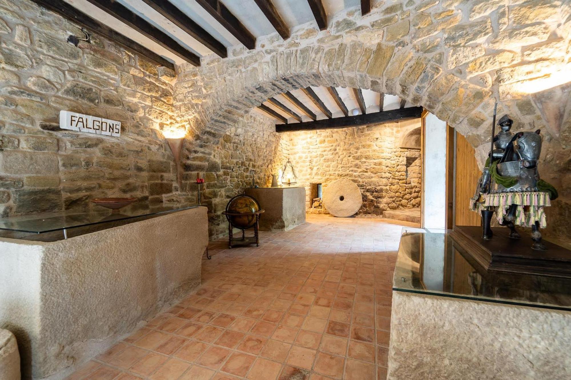 Castell In Girona Villa Sant Miquel de Campmajor Luaran gambar